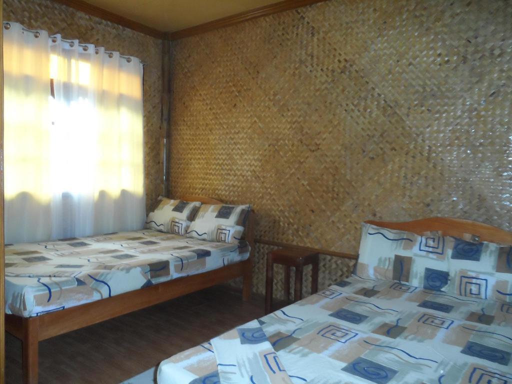 Victoria Guest House And Cottages Puerto Princesa Екстериор снимка