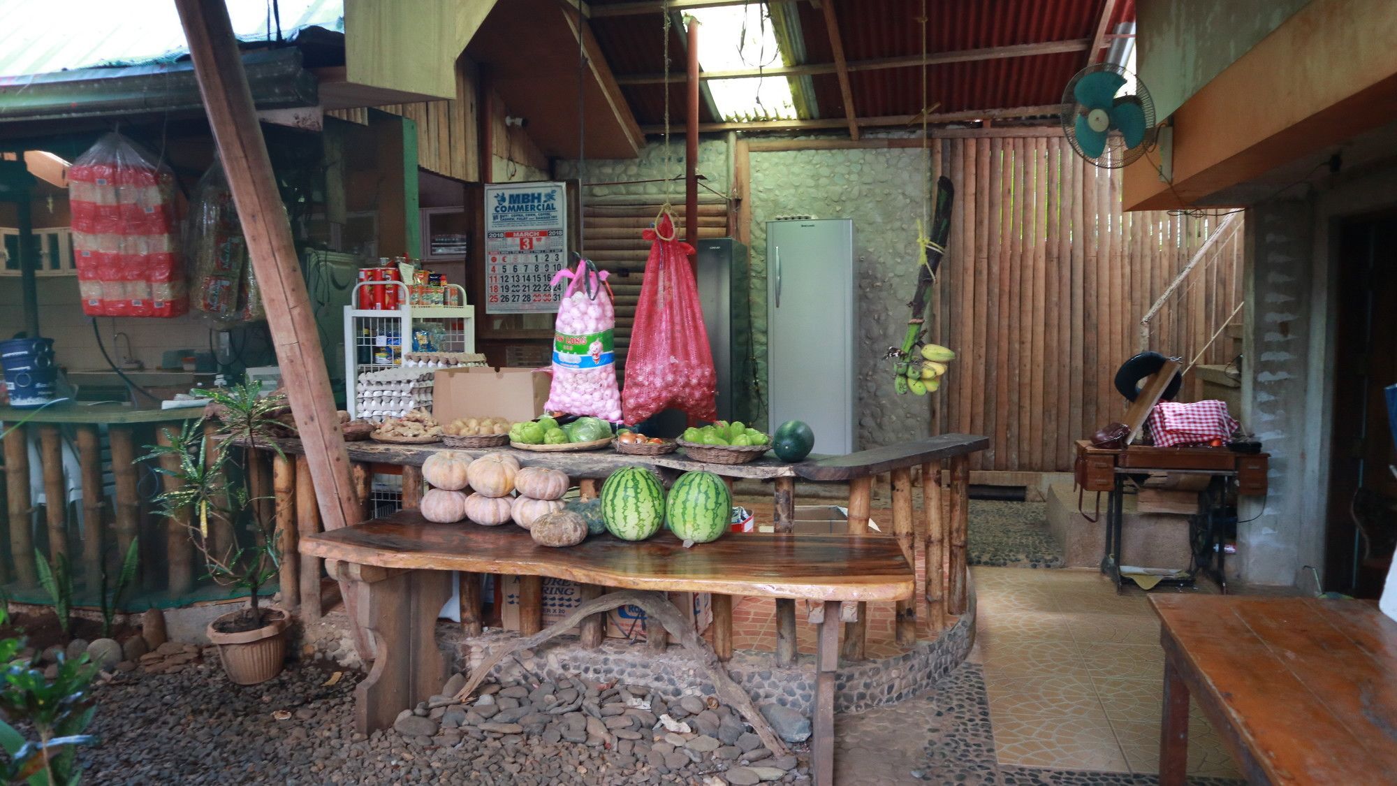 Victoria Guest House And Cottages Puerto Princesa Екстериор снимка